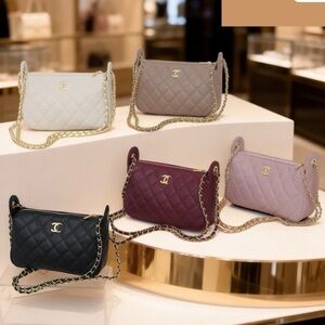 New nude women’s fashion shoulder bag